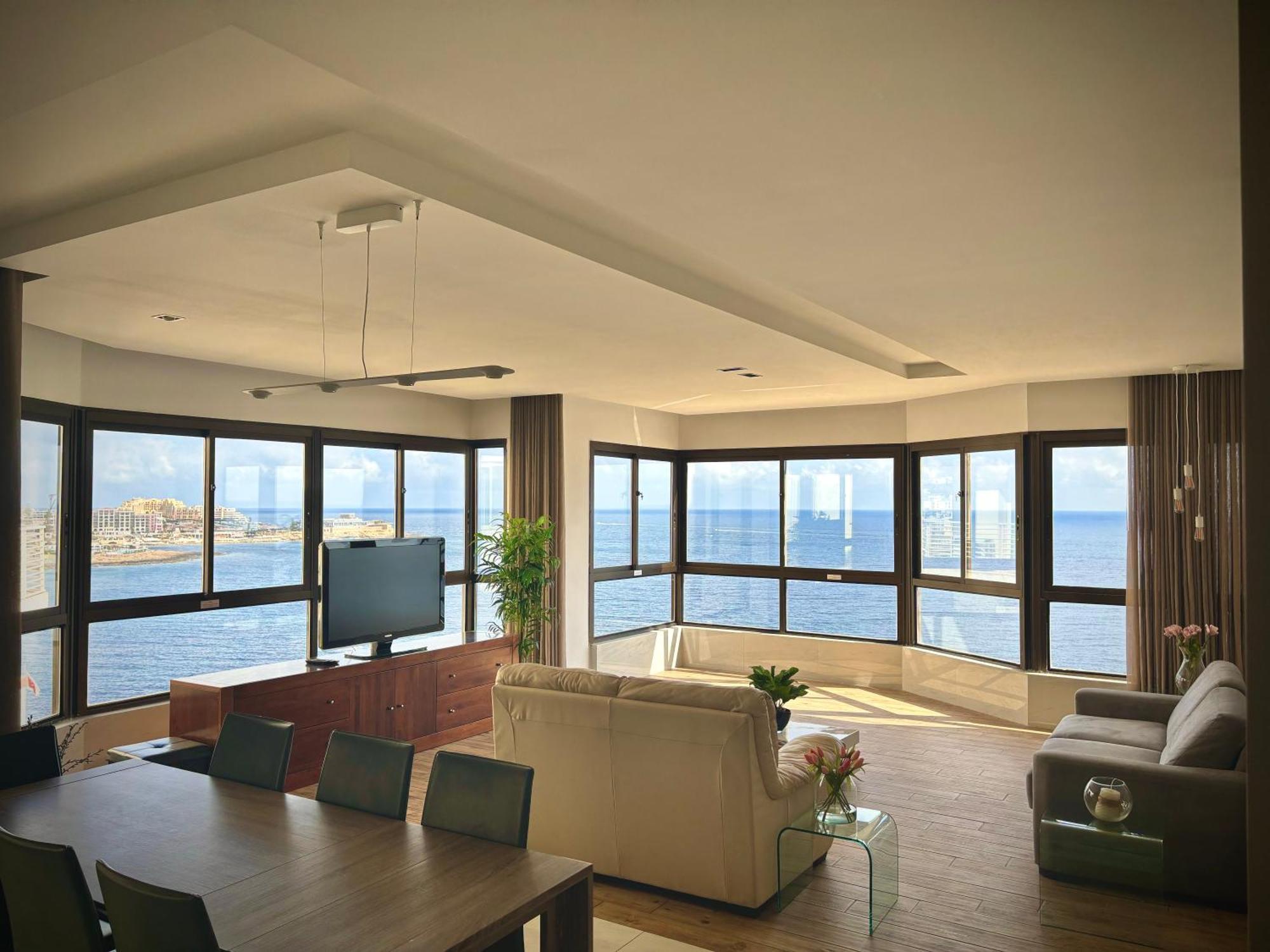 Sea View Luxury Haven Living & 3Bedrooms Seafront Sliema Dış mekan fotoğraf